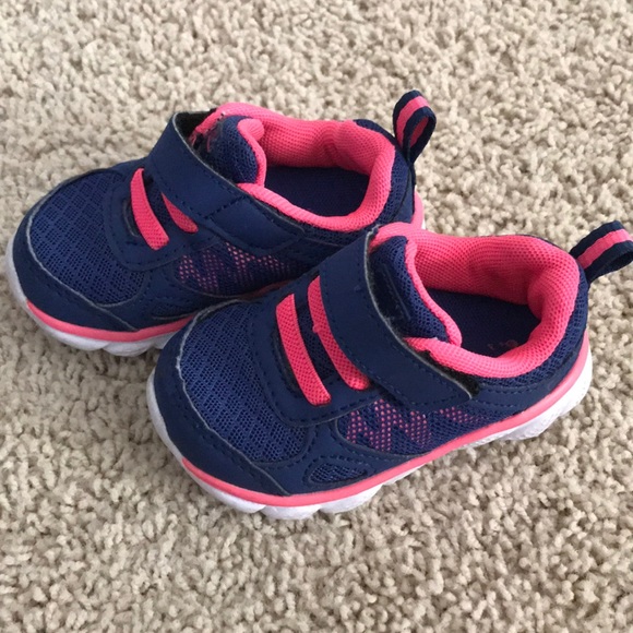 Garanimals Other - Toddler shoes size 4